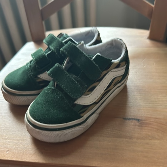 Toddler Vans - Picture 2 of 3